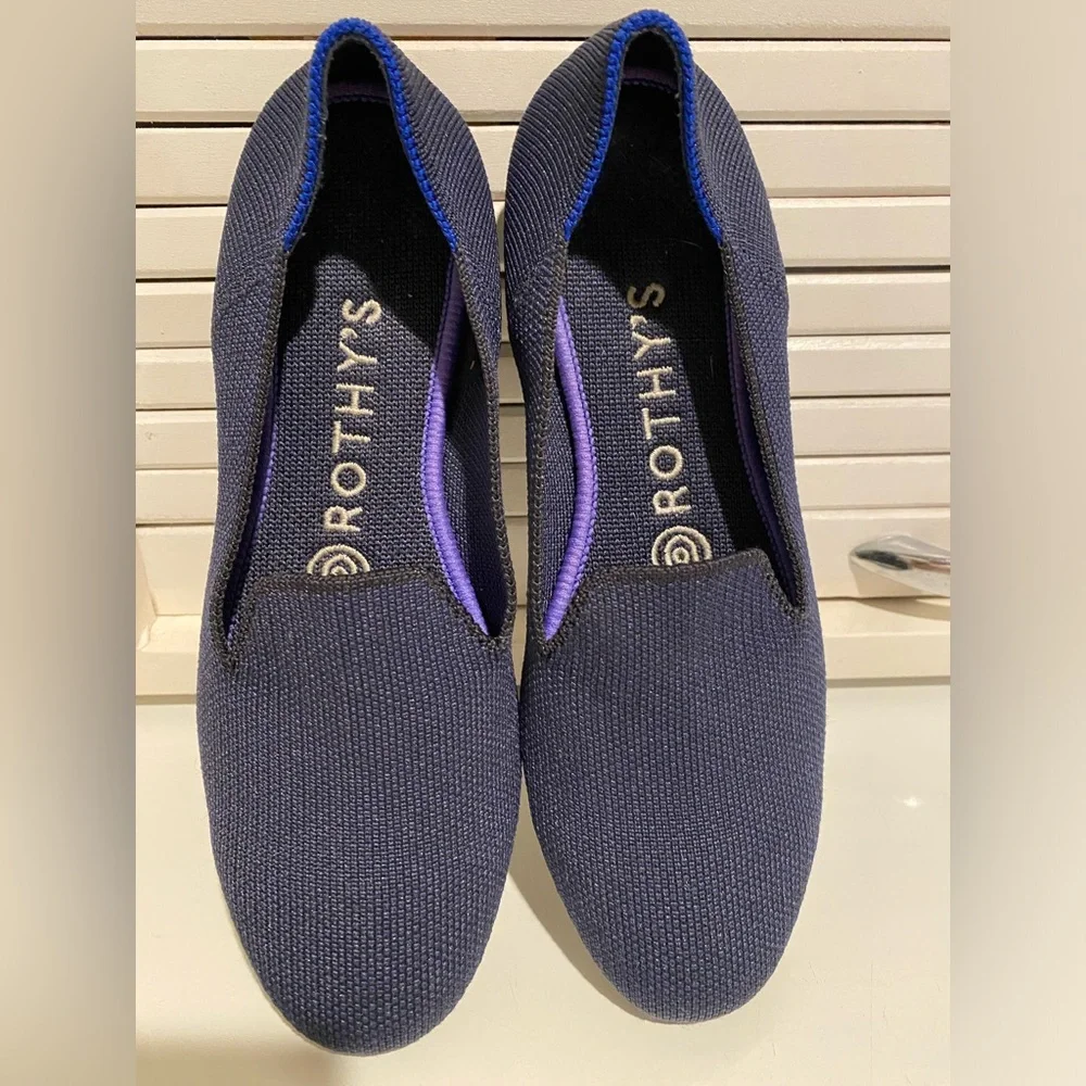 Rothy's Women’s Navy Knit Slip-On Flats Size 6 Round Toe Washable